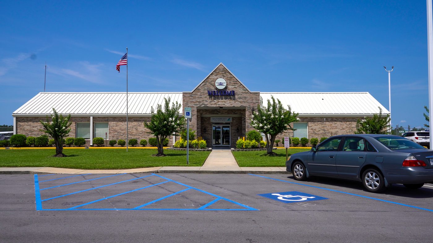 The terminal building at Trent Lott International Airport